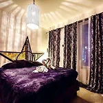 Maison Marais Апартаменты *