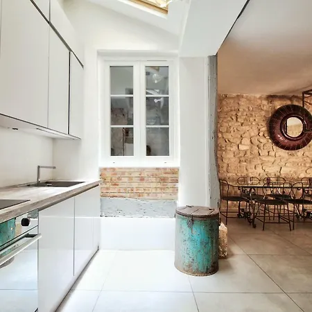 Apartment Maison Marais