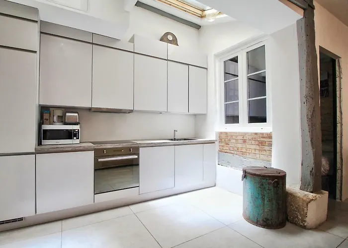 Apartment Maison Marais *